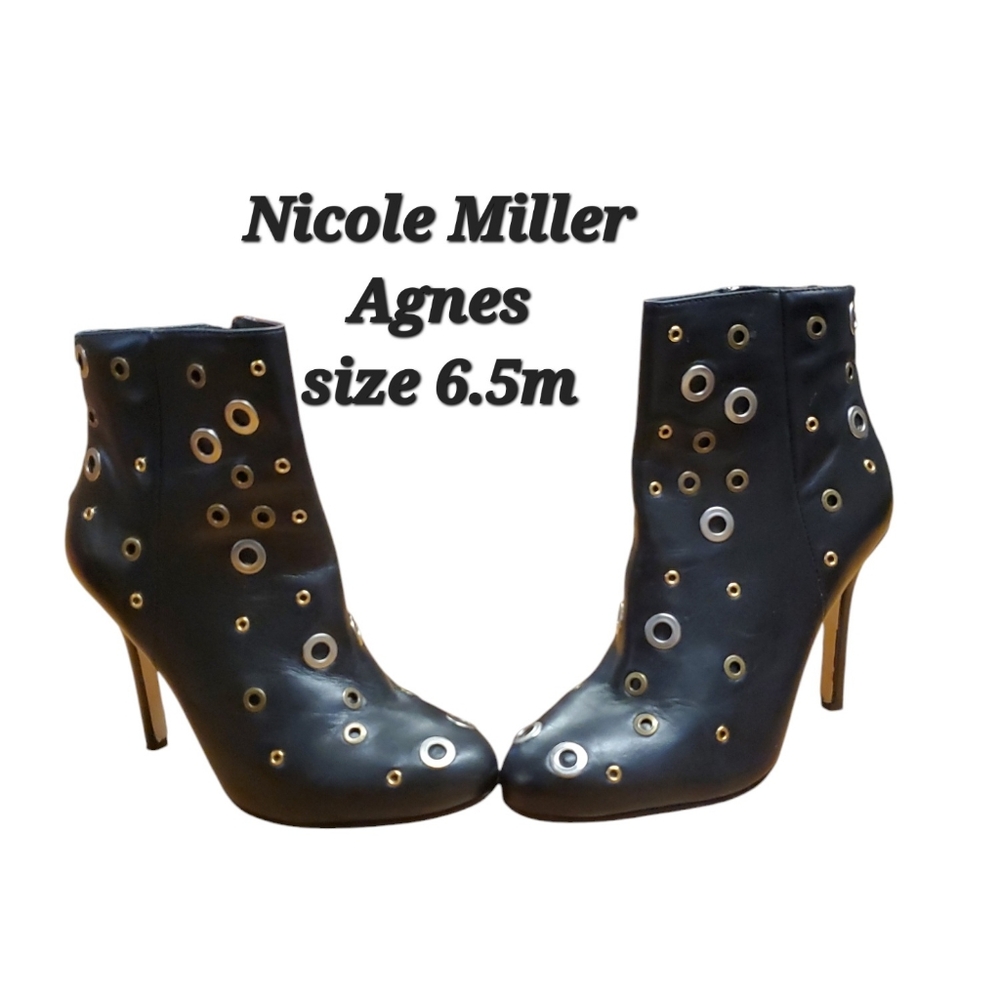 Nicole Miller Agnes Black Heelโ Ankle Boots Embellished Studded Heel 6.5 US